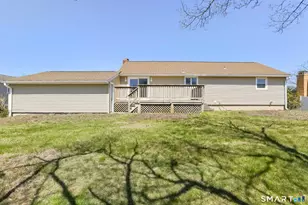 195 Post Oak Rd, Stratford, CT 06614 - Photo 27