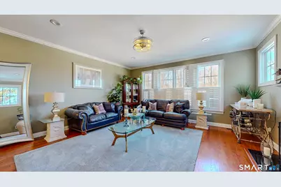 1 Lawrence Avenue #1, Danbury, CT 06810 - Photo 9