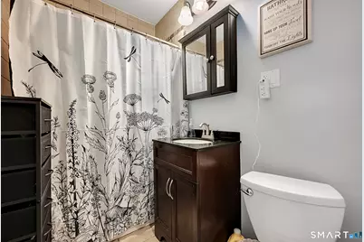 60 Graveline Avenue, Meriden, CT 06451 - Photo 5