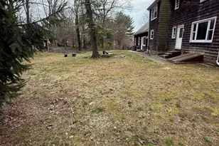 7 Willow Ln, East Lyme, CT 06333 - Photo 5