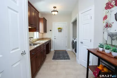 37 Bantry Road #37, Simsbury, CT 06070 - Photo 17