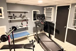 211 Robbins Rd, Berlin, CT 06037 - Photo 15