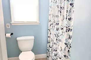 211 Robbins Rd, Berlin, CT 06037 - Photo 13