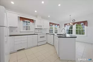 25 Heather Brook Rd, Montville, CT 06382 - Photo 17