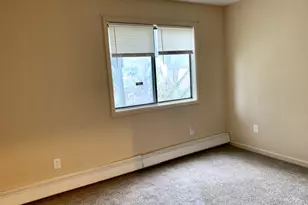 1380 Kossuth St, Bridgeport, CT 06608 - Photo 11