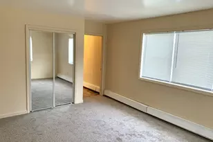 1380 Kossuth St, Bridgeport, CT 06608 - Photo 13