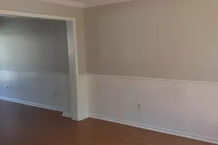 22 Chamberlain St, New Haven, CT 06512 - Photo 11