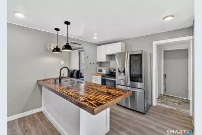 64 Canterbury Turnpike, Norwich, CT 06360 - Photo 3