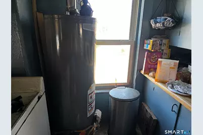 129 Woodstock Avenue, Putnam, CT 06260 - Photo 13