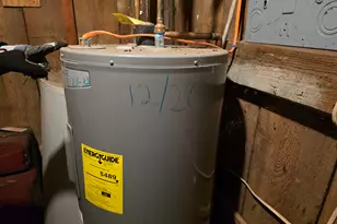 129 Woodstock Ave, Putnam, CT 06260 - Photo 11