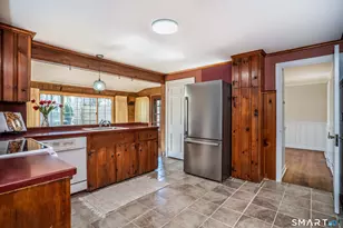 20 Brook St, Newington, CT 06111 - Photo 9