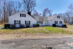 137 Davenport Rd, Roxbury, CT 06783 - Photo 3