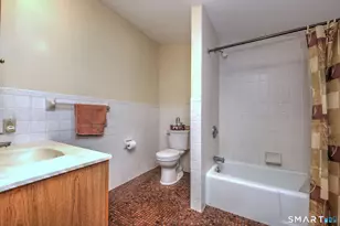 14 Ann Dr, Bethany, CT 06524 - Photo 31