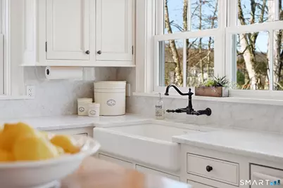 1 Hathaway Road, East Lyme, CT 06333 - Photo 7