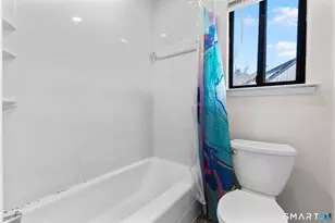 39 Brockton Ct, Beacon Falls, CT 06403 - Photo 11