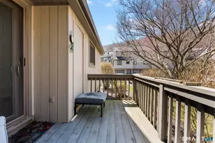 39 Brockton Ct, Beacon Falls, CT 06403 - Photo 29