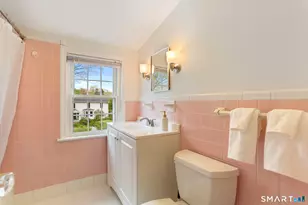 10 Millspaugh Dr, Fairfield, CT 06824 - Photo 27