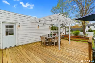 10 Millspaugh Dr, Fairfield, CT 06824 - Photo 35