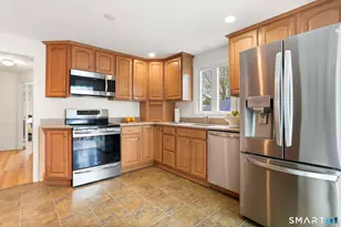 10 Millspaugh Dr, Fairfield, CT 06824 - Photo 19