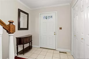 60 Greenwich Hills Dr, Greenwich, CT 06831 - Photo 5