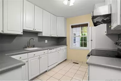 60 Greenwich Hills Drive #60, Greenwich, CT 06831 - Photo 7