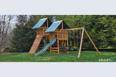 8 Scenic Hill Road, Trumbull, CT 06611 - Photo 3