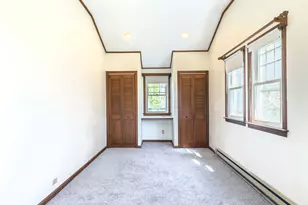 27 Glendale Dr, Waterbury, CT 06708 - Photo 11