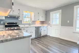 27 Glendale Dr, Waterbury, CT 06708 - Photo 5