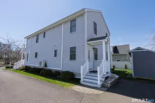 338 Shore Dr, Branford, CT 06405 - Photo 7