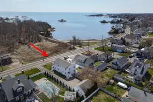 338 Shore Dr, Branford, CT 06405 - Photo 1