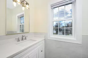 2 Beacon Square, Fairfield, CT 06825 - Photo 17