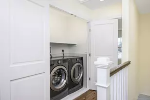 2 Beacon Square, Fairfield, CT 06825 - Photo 29