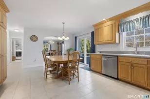 5 Arrowhead Rd, Trumbull, CT 06611 - Photo 7