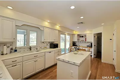 27 Lantern Drive, Ridgefield, CT 06877 - Photo 13