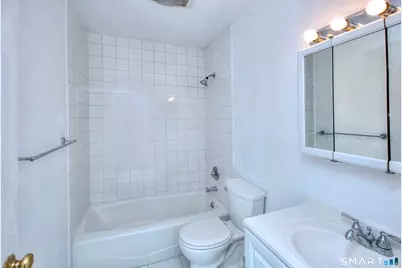 638 Cove Road #2, Stamford, CT 06902 - Photo 17