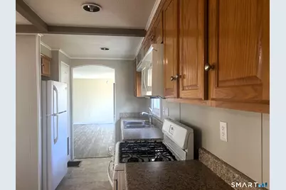 54 Stonewood Terrace, Vernon, CT 06066 - Photo 5