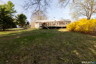 226 Pequot Avenue, Groton, CT 06355 - Photo 3