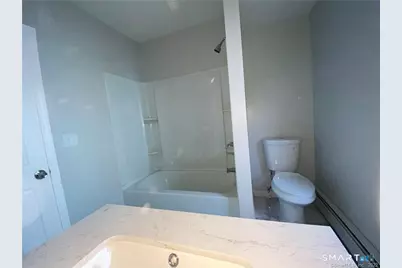 94-96 Westland Street #1st FL, Hartford, CT 06120 - Photo 7