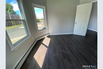 94-96 Westland Street #1st FL, Hartford, CT 06120 - Photo 11