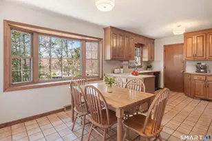 155 Emerald Pl, Stratford, CT 06614 - Photo 9