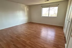 140 Thompson St, East Haven, CT 06513 - Photo 9