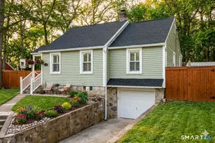 245 Mill Plain Ave, Waterbury, CT 06705 - Photo 21