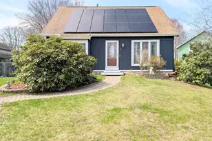 18 Cadbury Pl, Naugatuck, CT 06770 - Photo 1