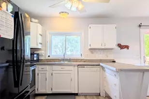 18 Cadbury Pl, Naugatuck, CT 06770 - Photo 19