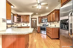 48 Bedford Ave, Hamden, CT 06517 - Photo 21