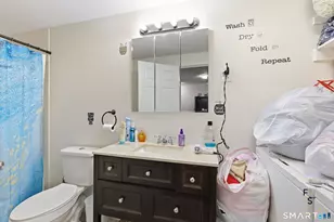 34 Pleasant St, New Britain, CT 06051 - Photo 23