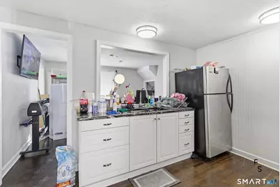 34 Pleasant Street, New Britain, CT 06051 - Photo 17