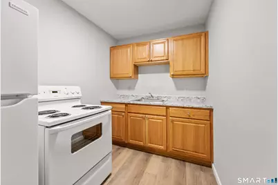 46 N Cherry Street #8, Wallingford, CT 06492 - Photo 3