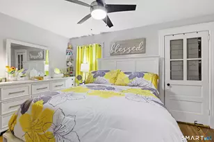 137 Linnmoore St, Hartford, CT 06114 - Photo 15