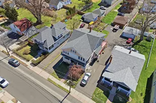 137 Linnmoore St, Hartford, CT 06114 - Photo 39